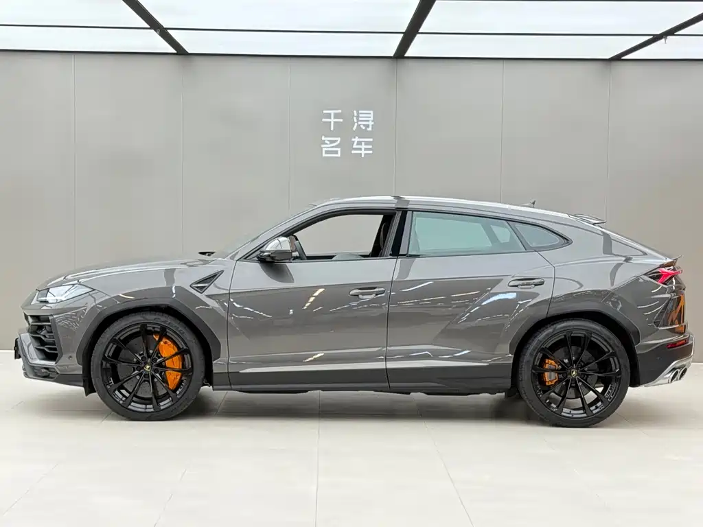 Lamborghini Urus — фото 3