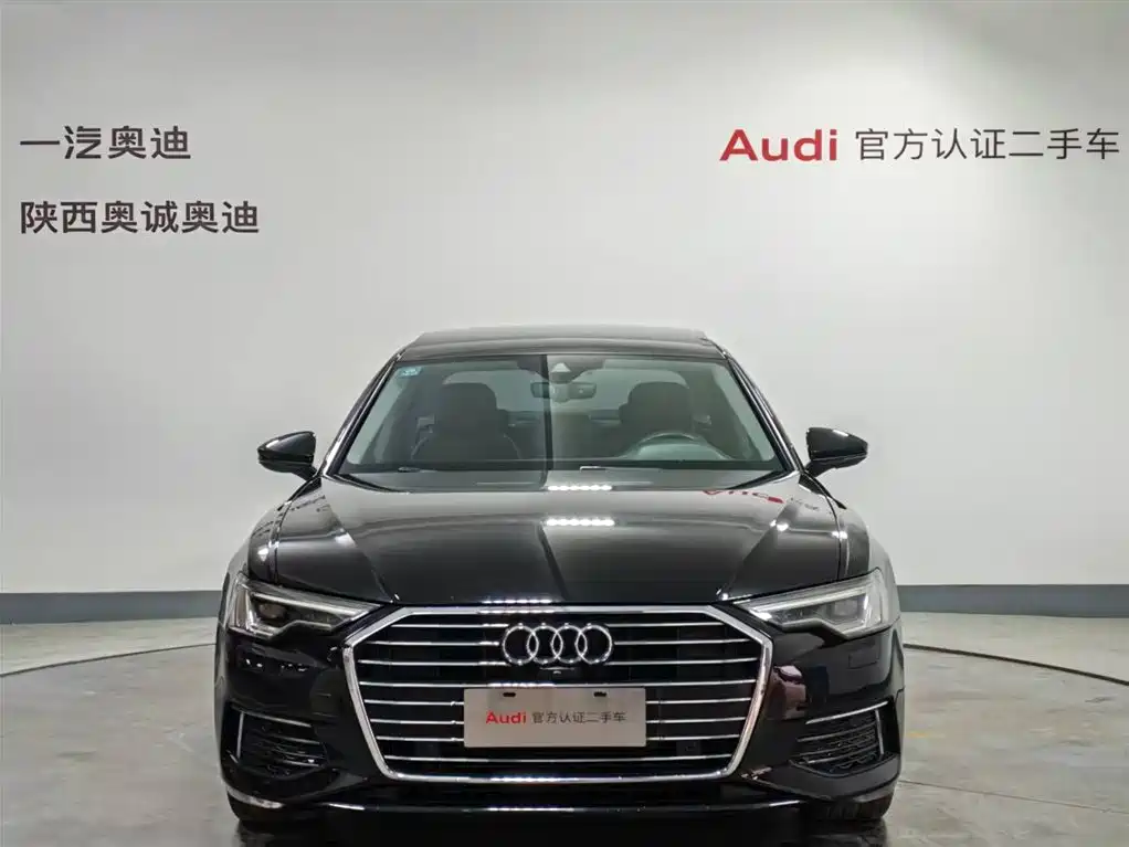 Audi A6L — фото 2