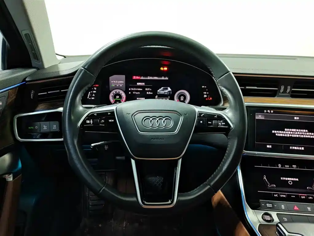 Audi A6L — фото 11