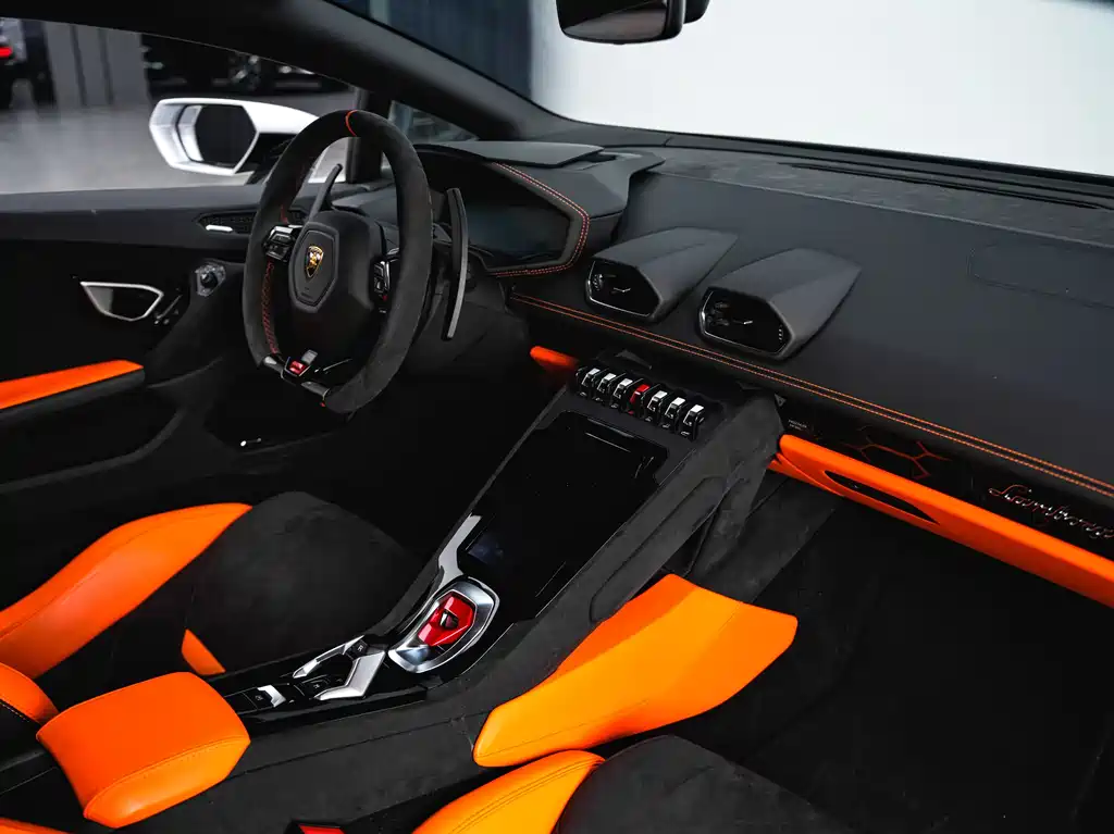 Lamborghini Huracán — фото 8