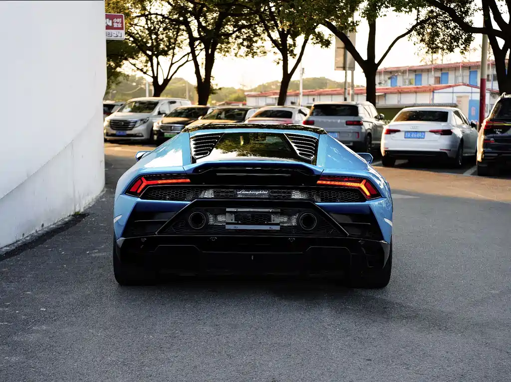 Lamborghini Huracán — фото 7