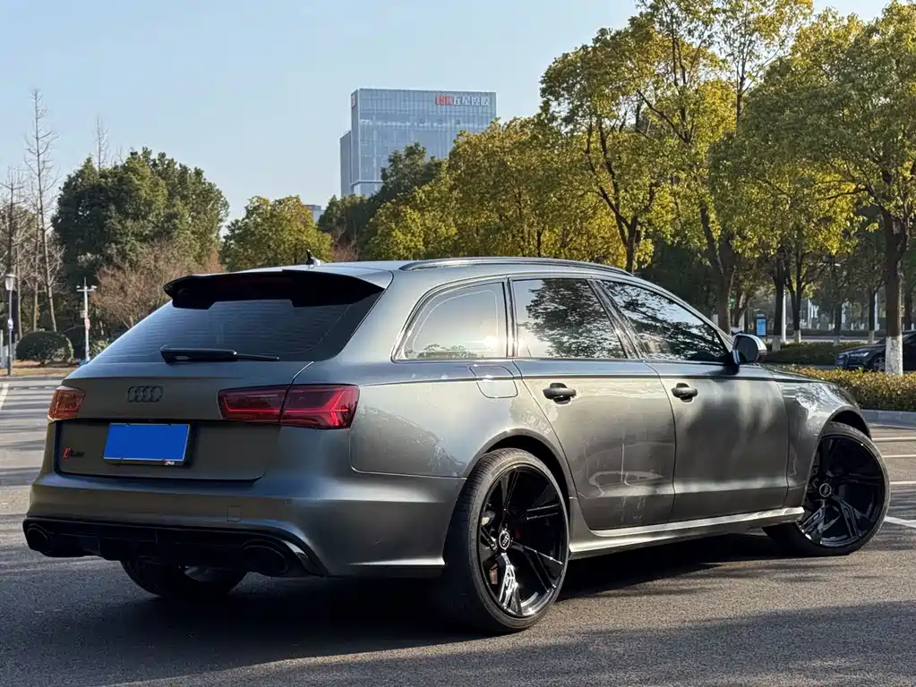 Audi RS 6 — фото 3