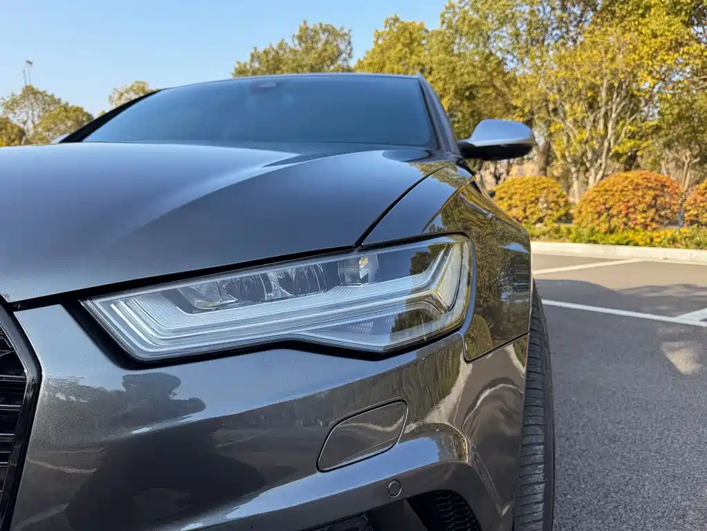 Audi RS 6 — фото 9