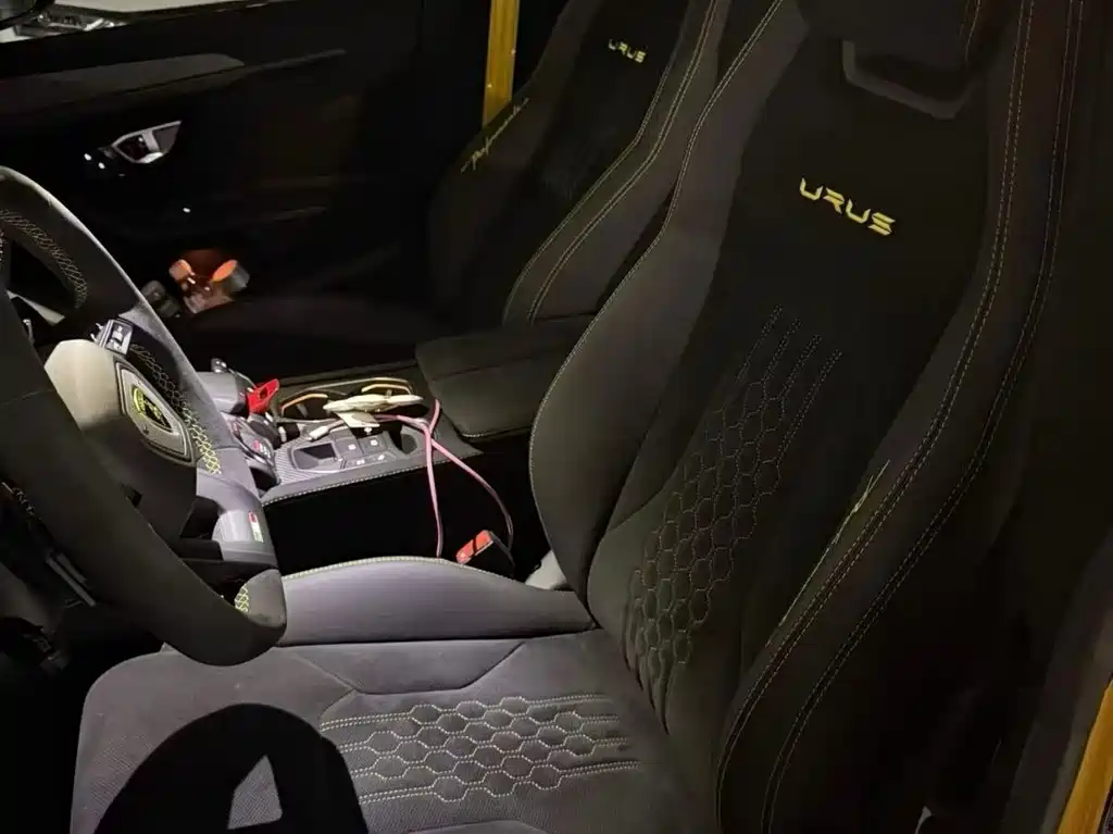 Lamborghini Urus — фото 8