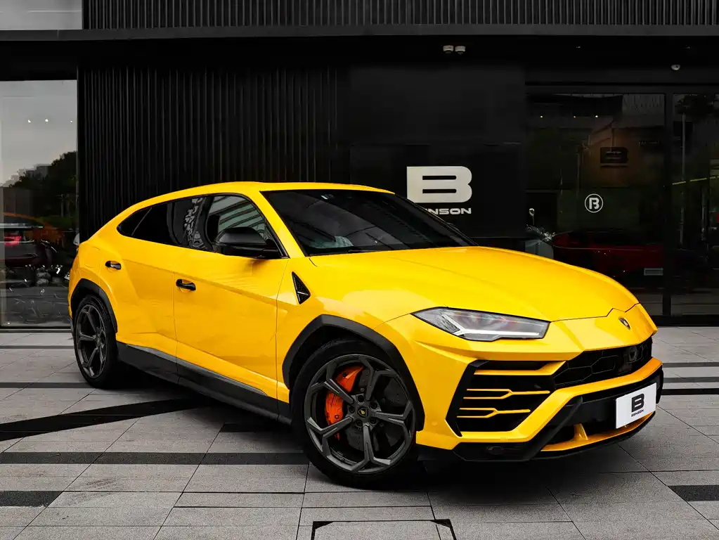 Lamborghini Urus — фото 3