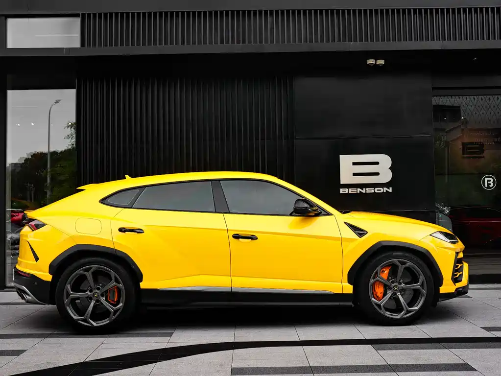 Lamborghini Urus — фото 4