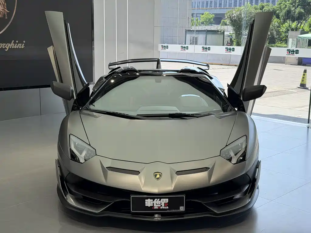 Lamborghini Aventador — фото 4