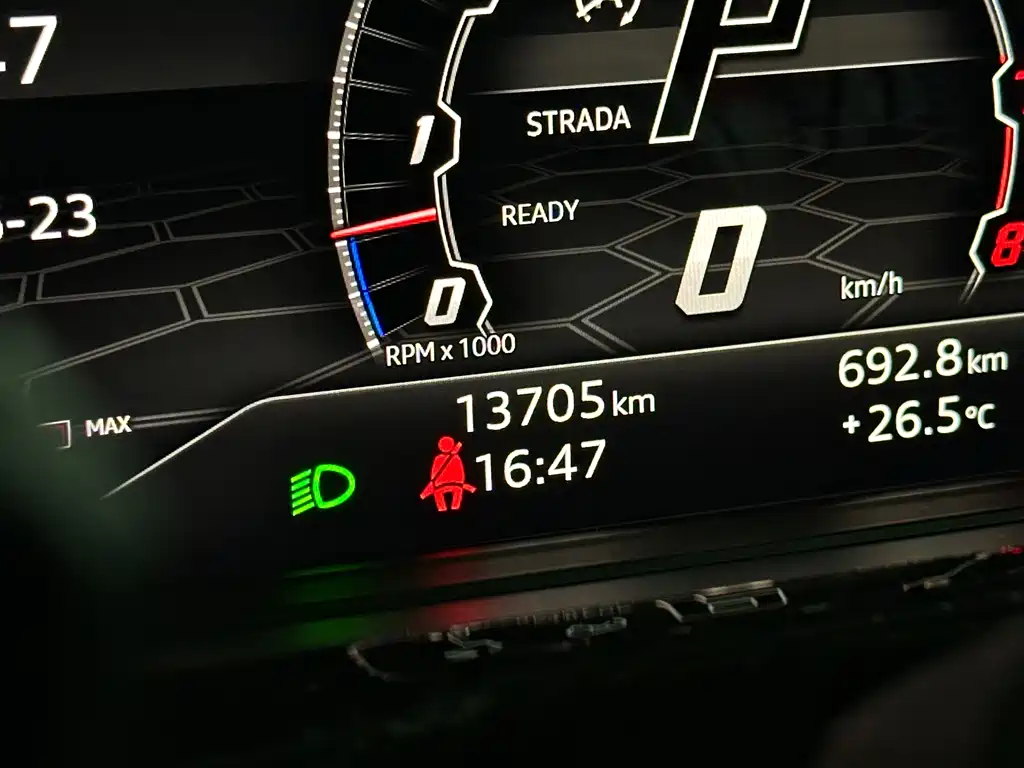 Lamborghini Urus — фото 19