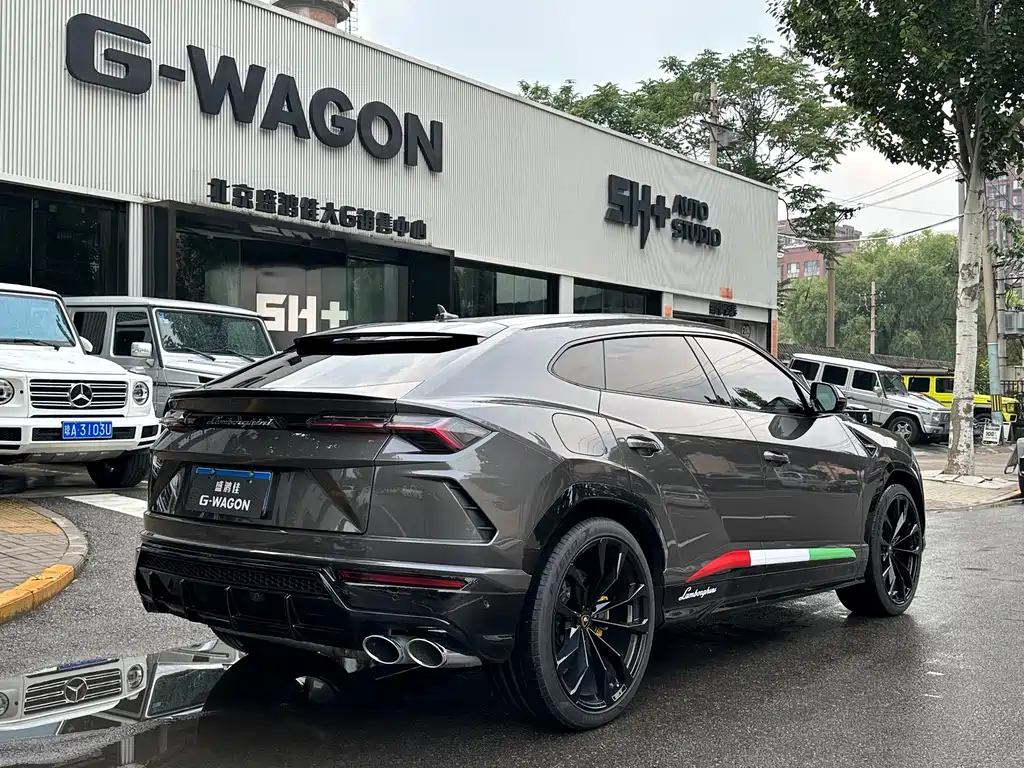 Lamborghini Urus — фото 3