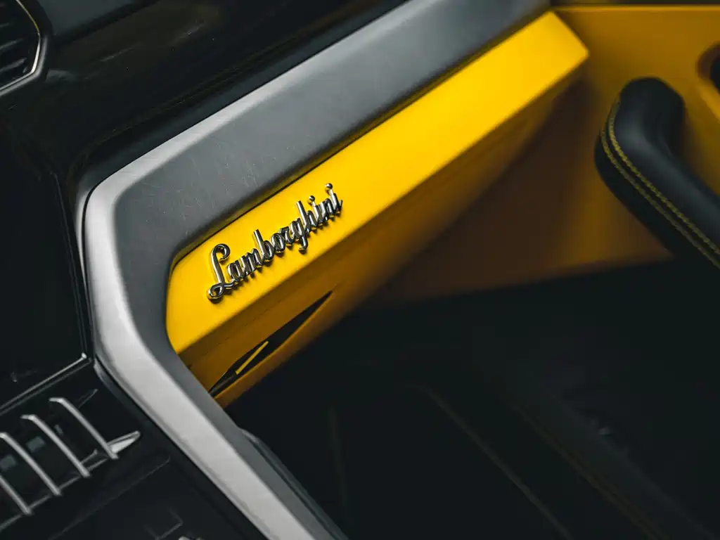 Lamborghini Urus — фото 8