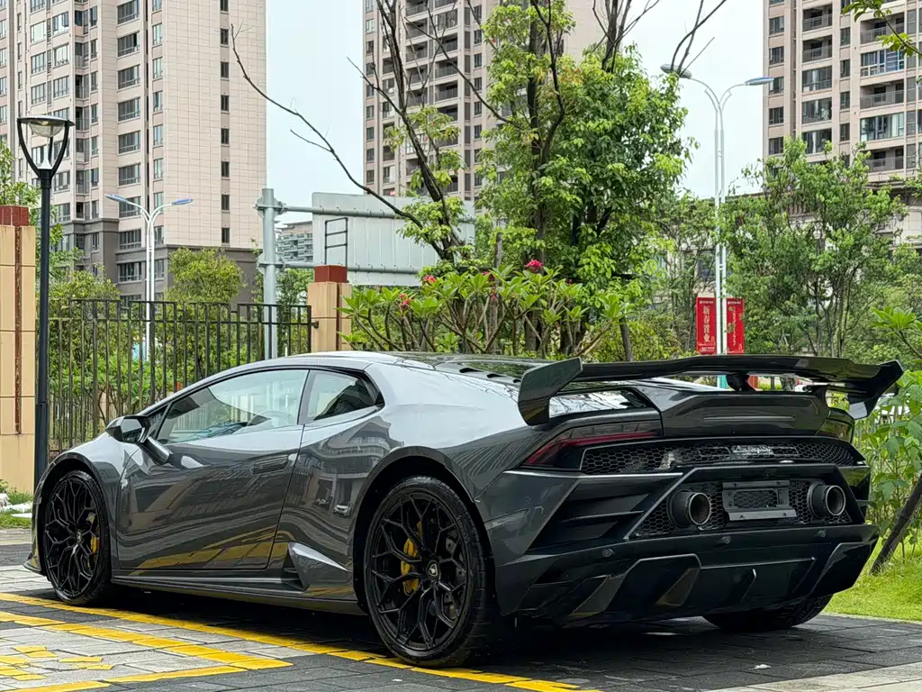 Lamborghini Huracán — фото 5