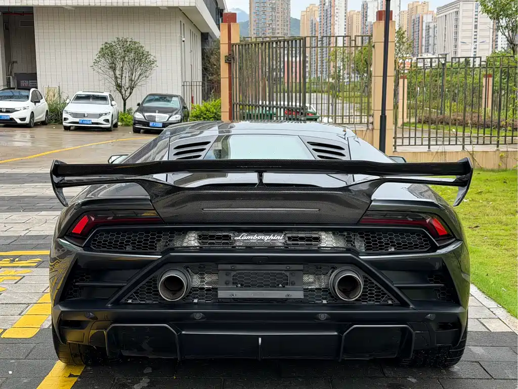 Lamborghini Huracán — фото 6