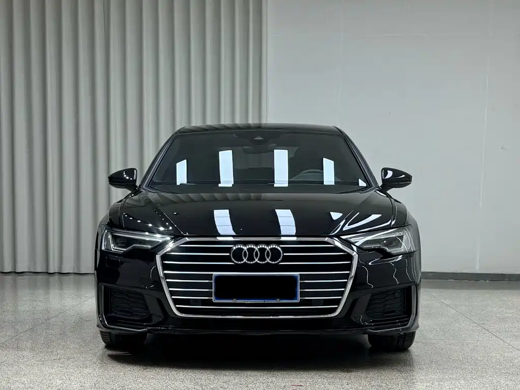 Audi A6L — фото 2