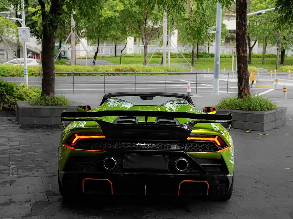 Lamborghini Huracán — фото 17