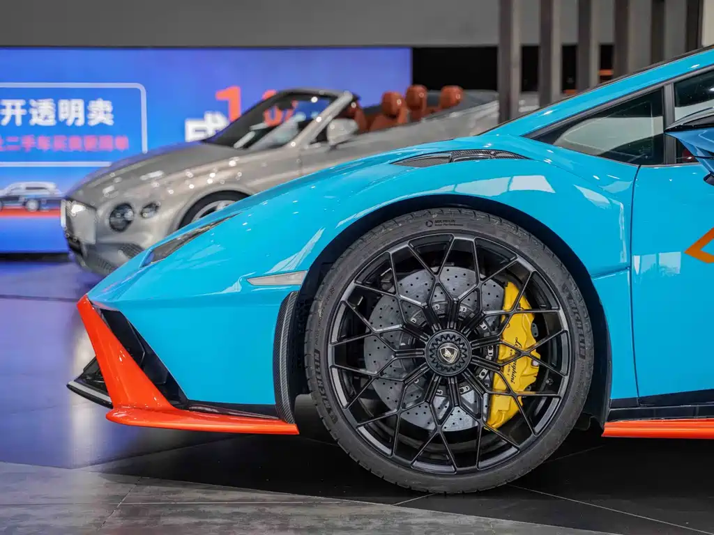 Lamborghini Huracán — фото 24