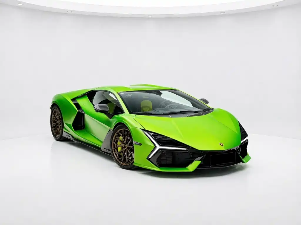 Lamborghini Revuelto — фото 2
