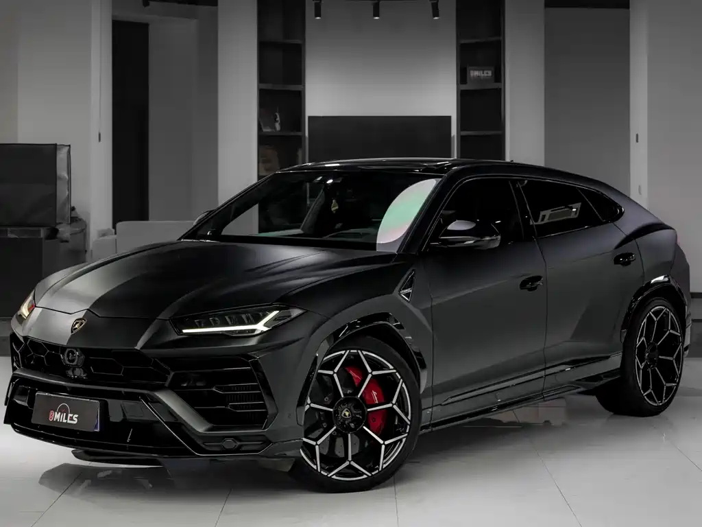 Lamborghini Urus — фото 3