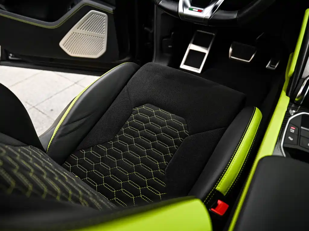 Lamborghini Urus — фото 20