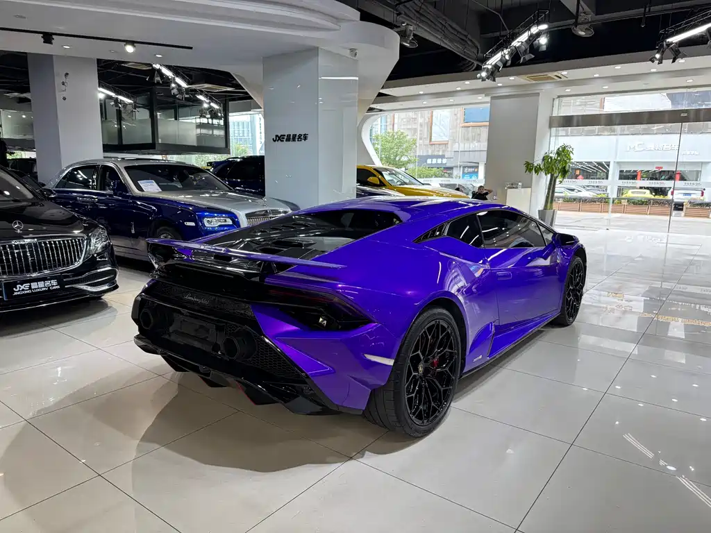 Lamborghini Huracán — фото 9