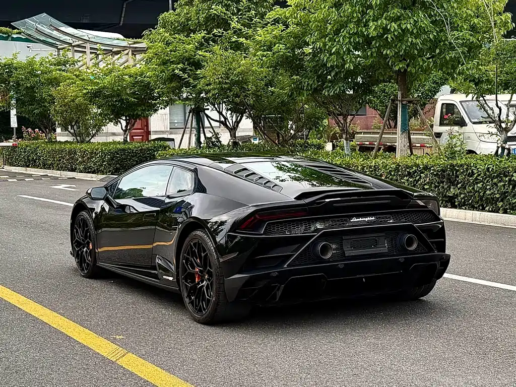 Lamborghini Huracán — фото 4