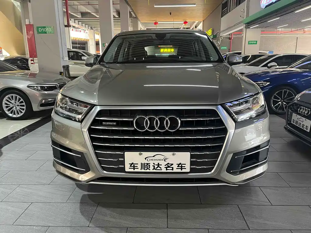 Audi Q7 — фото 2