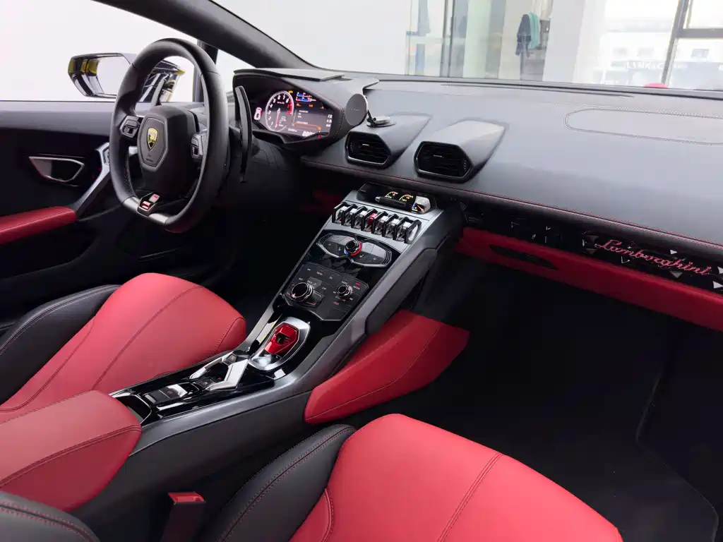 Lamborghini Huracán — фото 14