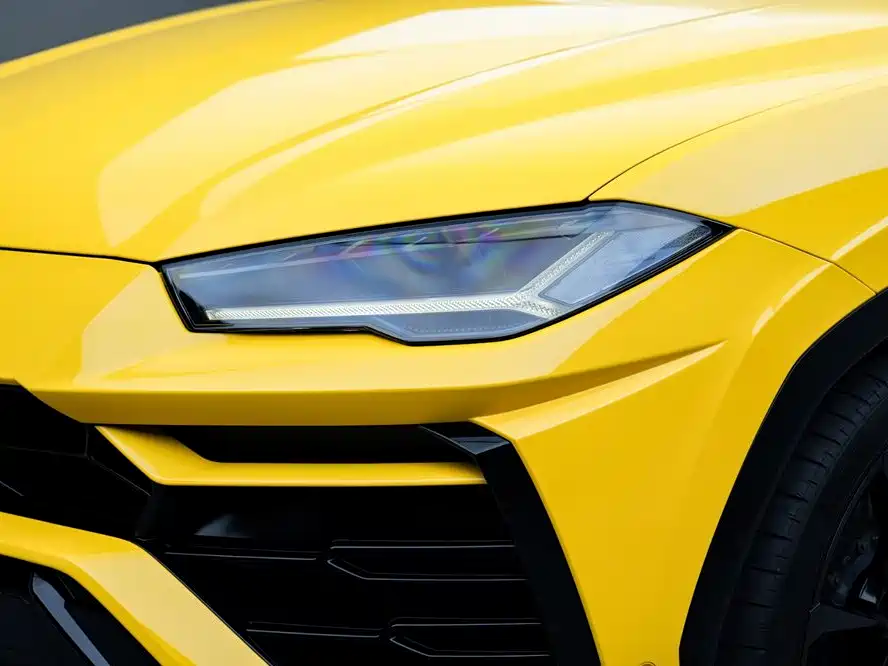 Lamborghini Urus — фото 8