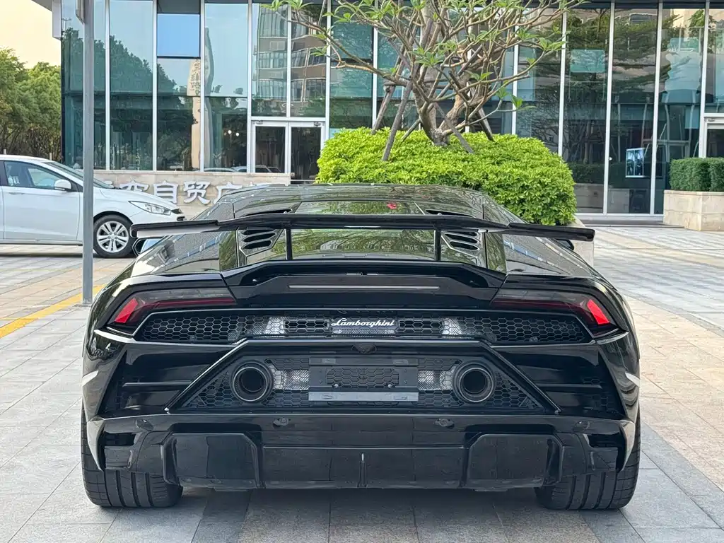 Lamborghini Huracán — фото 10