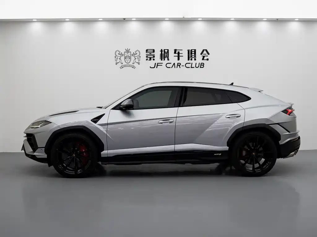 Lamborghini Urus — фото 5