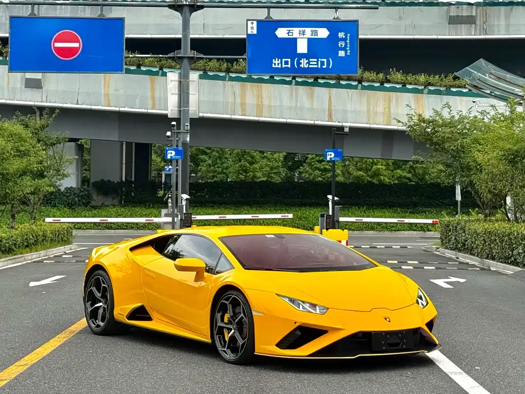 Lamborghini Huracán — фото 2