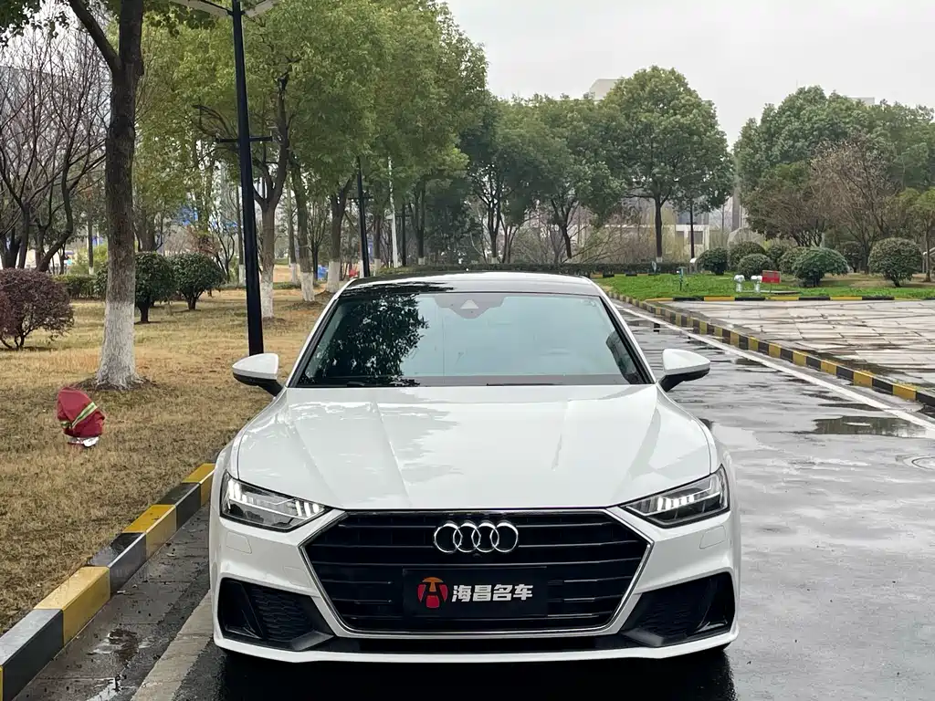 Audi A7 — фото 2