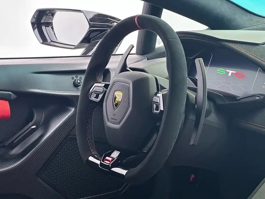 Lamborghini Huracán — фото 17