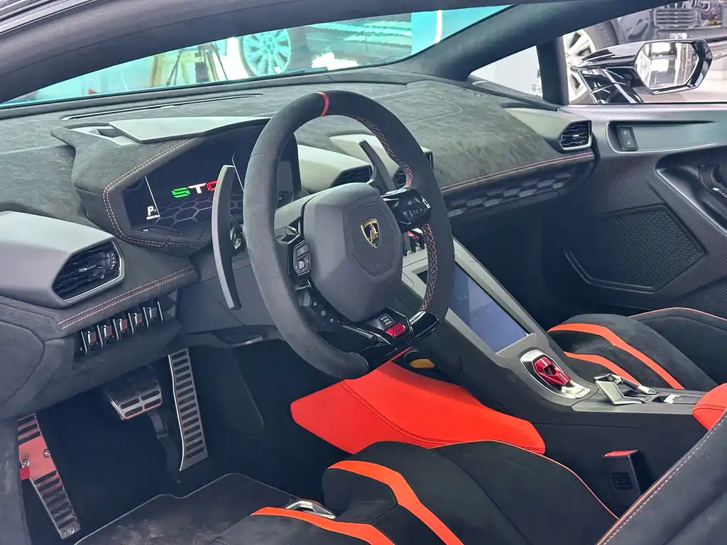 Lamborghini Huracán — фото 31