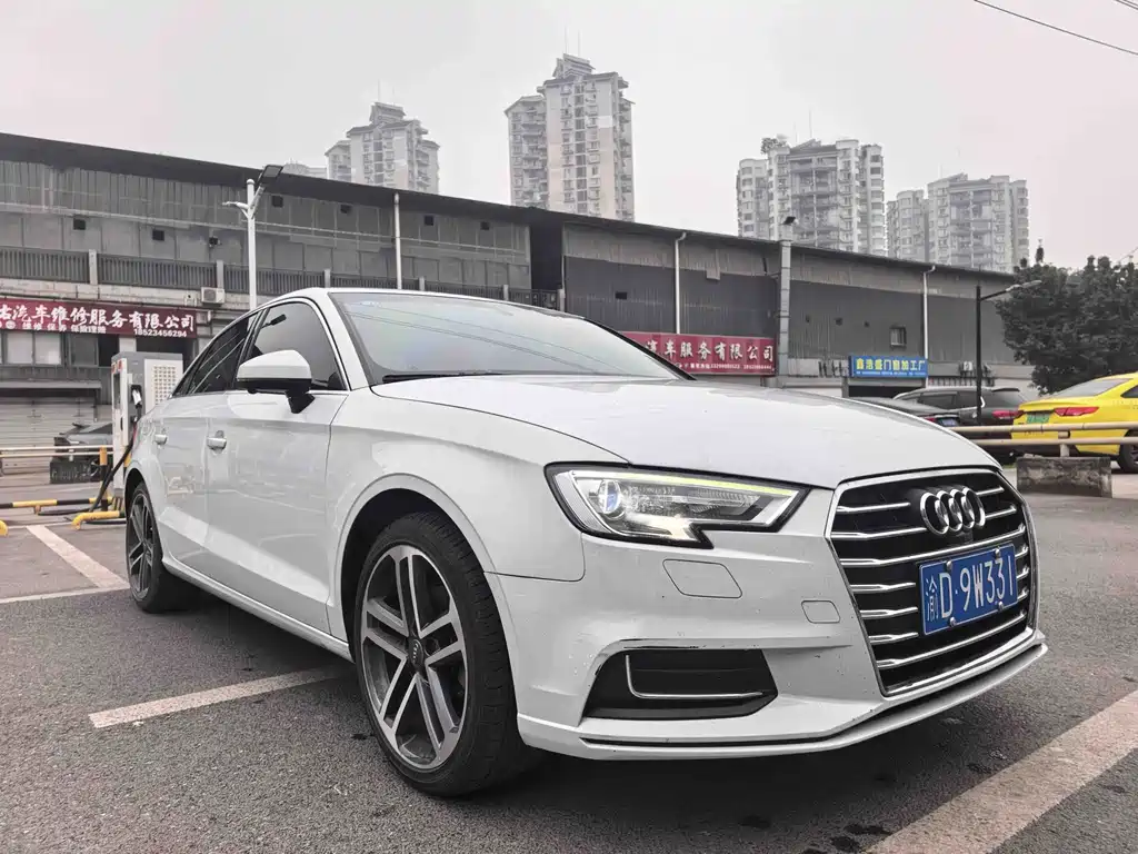 Audi A3 — фото 3