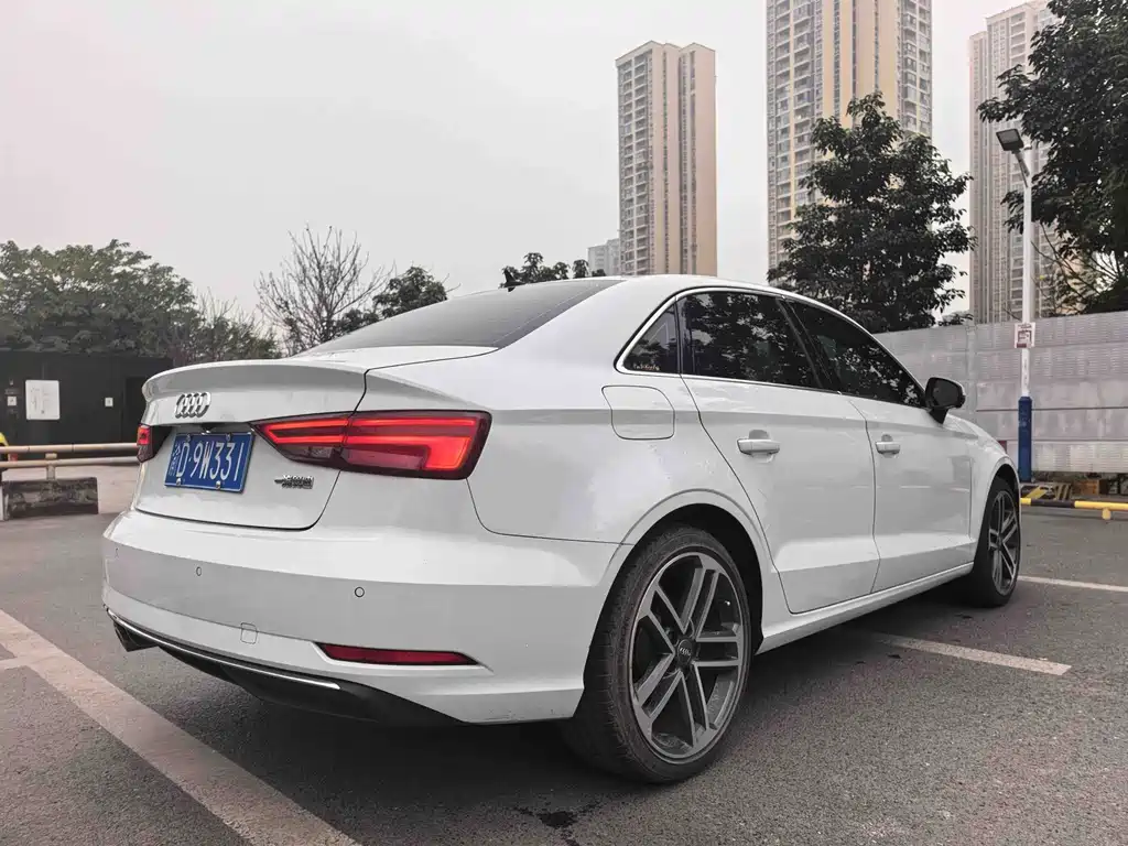Audi A3 — фото 4