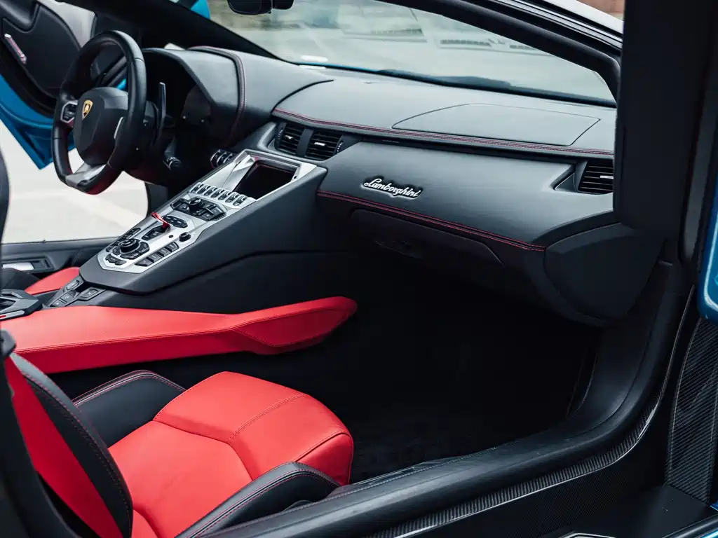 Lamborghini Aventador — фото 13