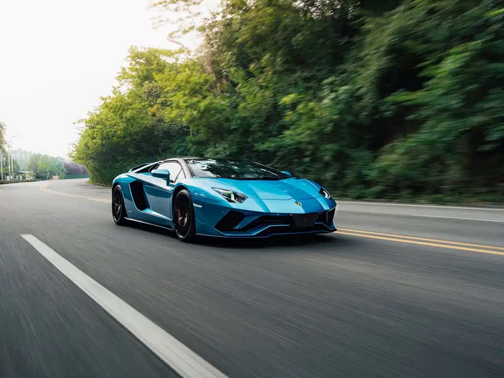 Lamborghini Aventador — фото 20