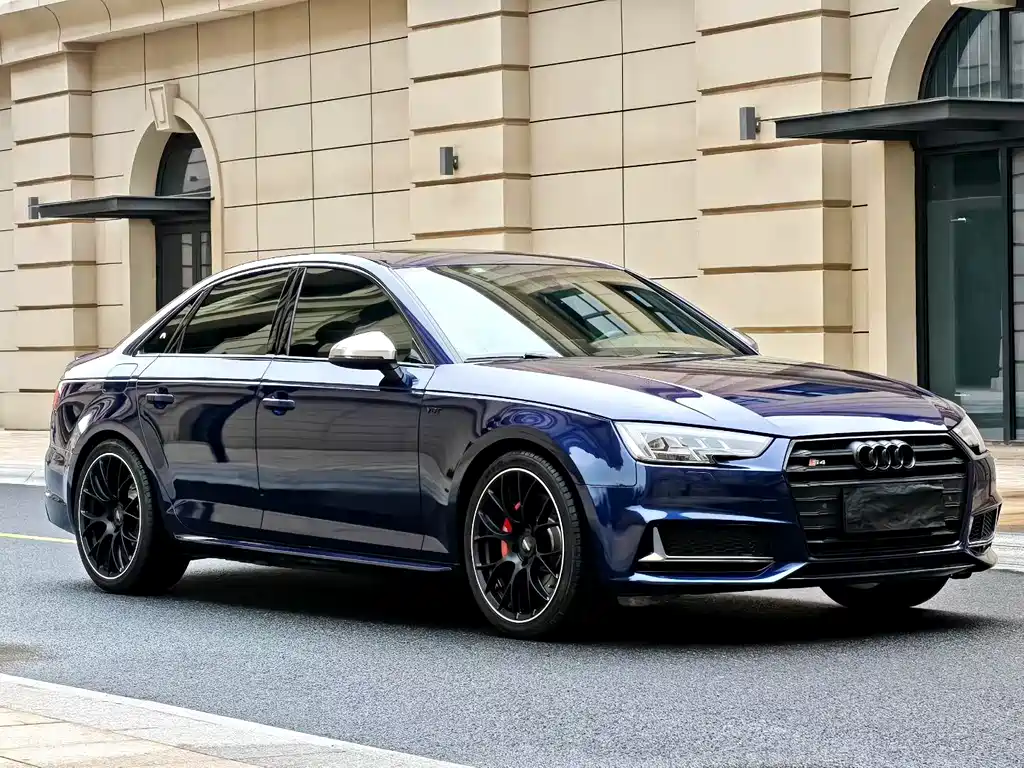 Audi S4 — фото 3