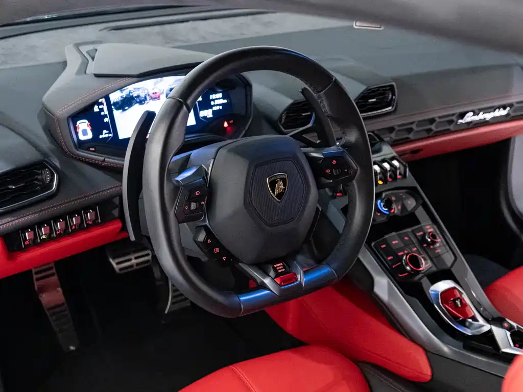 Lamborghini Huracán — фото 10