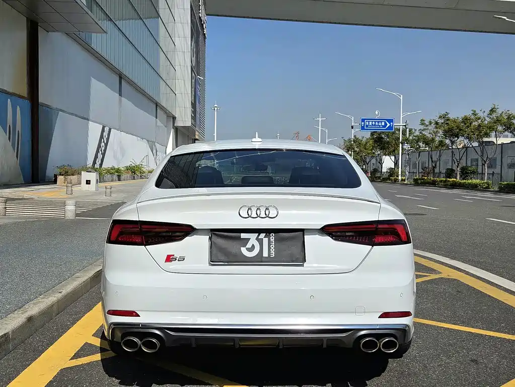 Audi S5 — фото 4