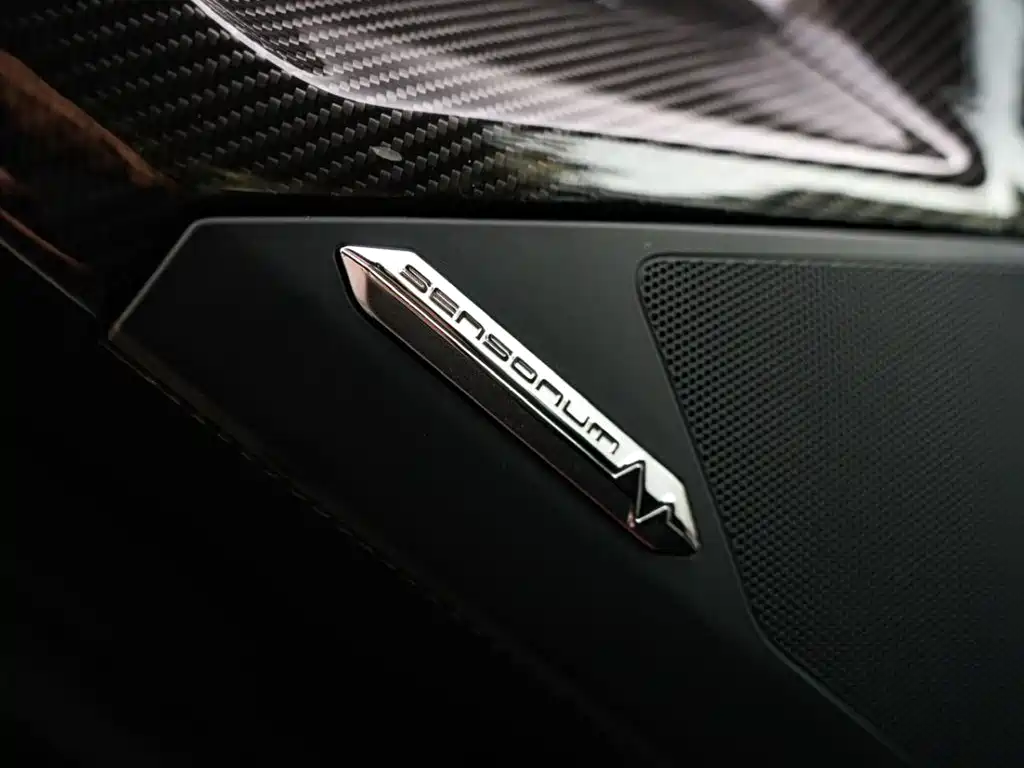 Lamborghini Aventador — фото 7