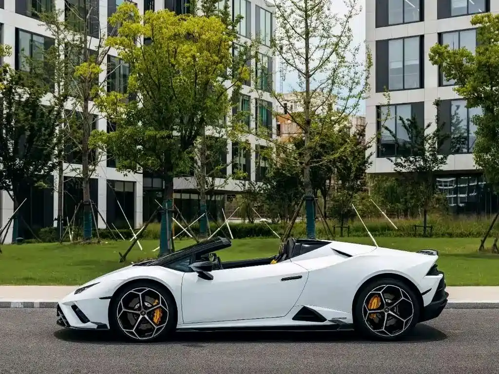 Lamborghini Huracán — фото 4