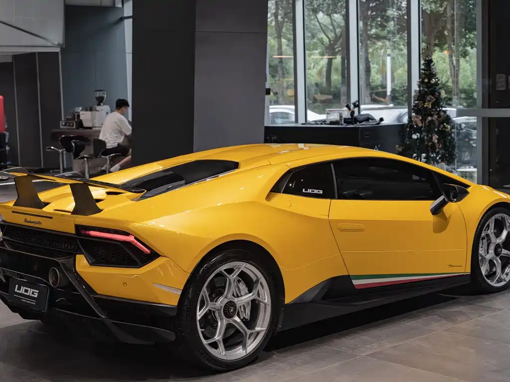 Lamborghini Huracán — фото 6