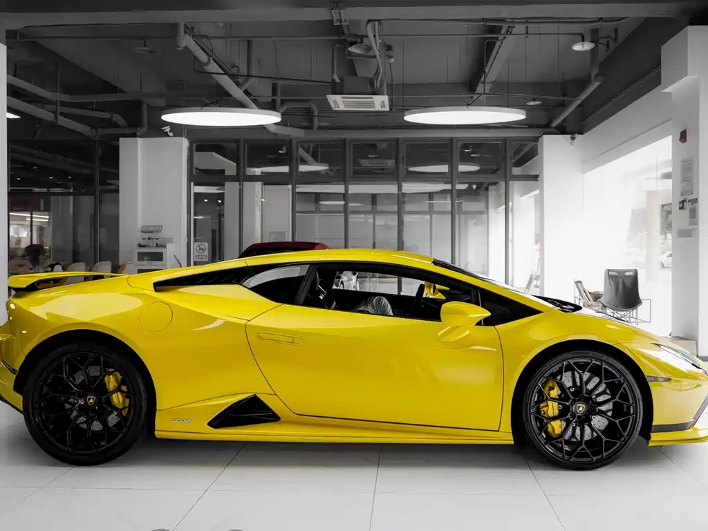 Lamborghini Huracán — фото 7