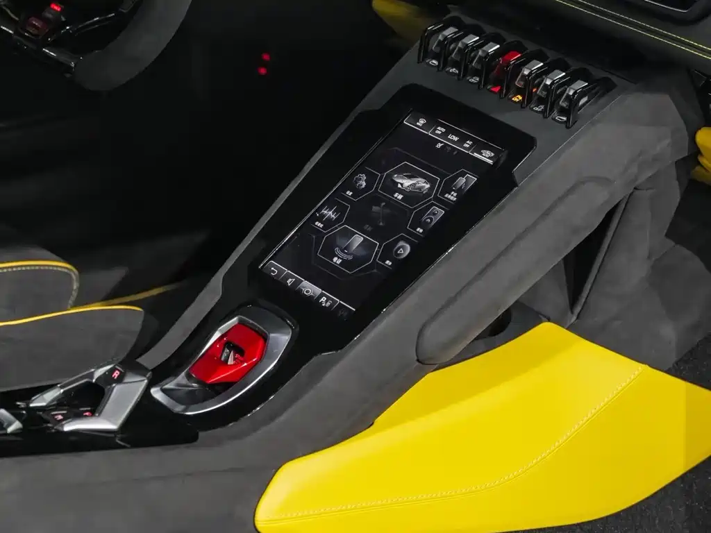 Lamborghini Huracán — фото 10