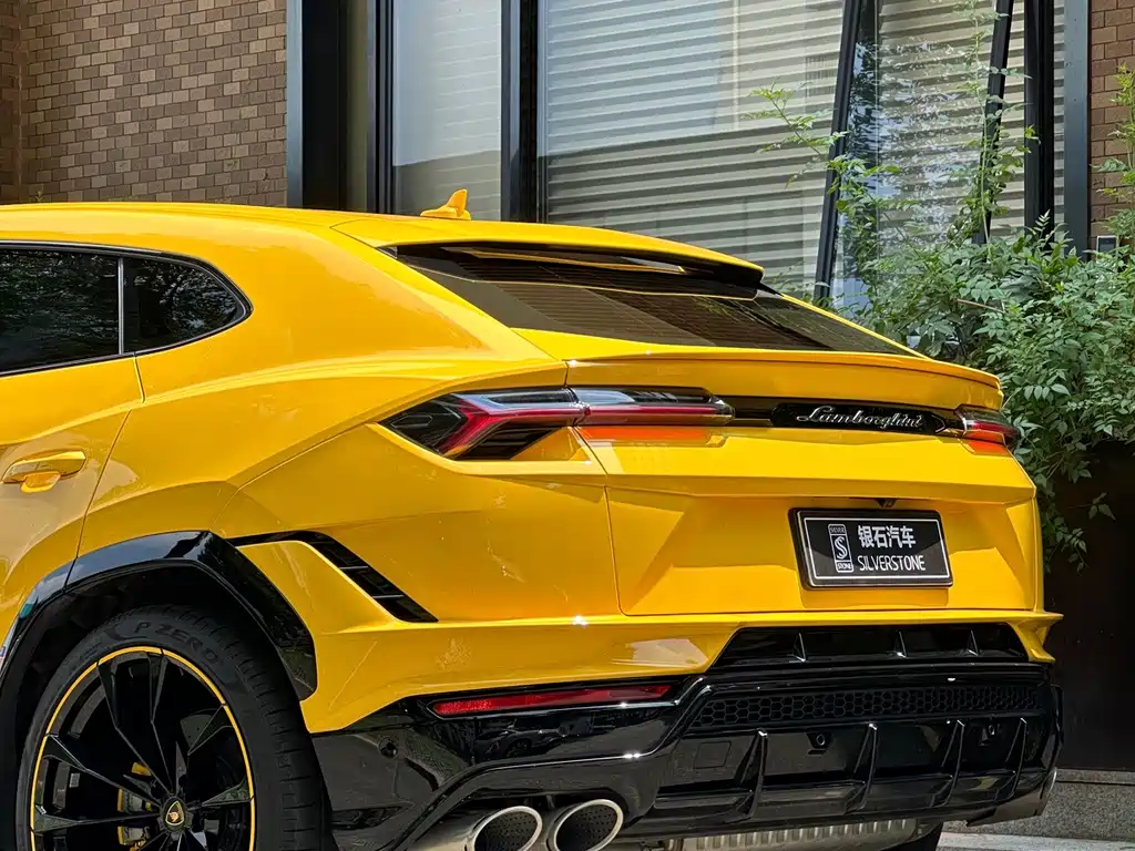 Lamborghini Urus — фото 4