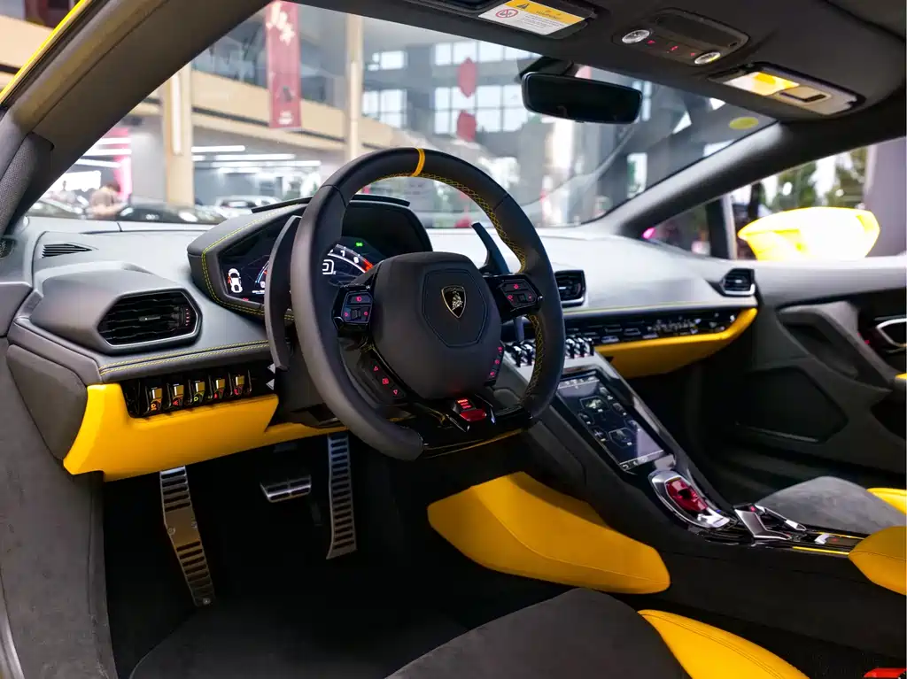 Lamborghini Huracán — фото 11