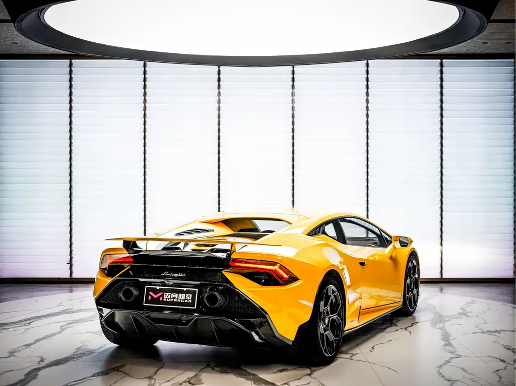 Lamborghini Huracán — фото 5