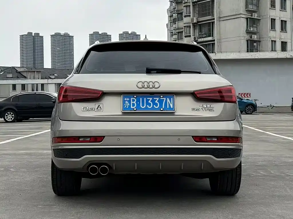 Audi Q3 — фото 9