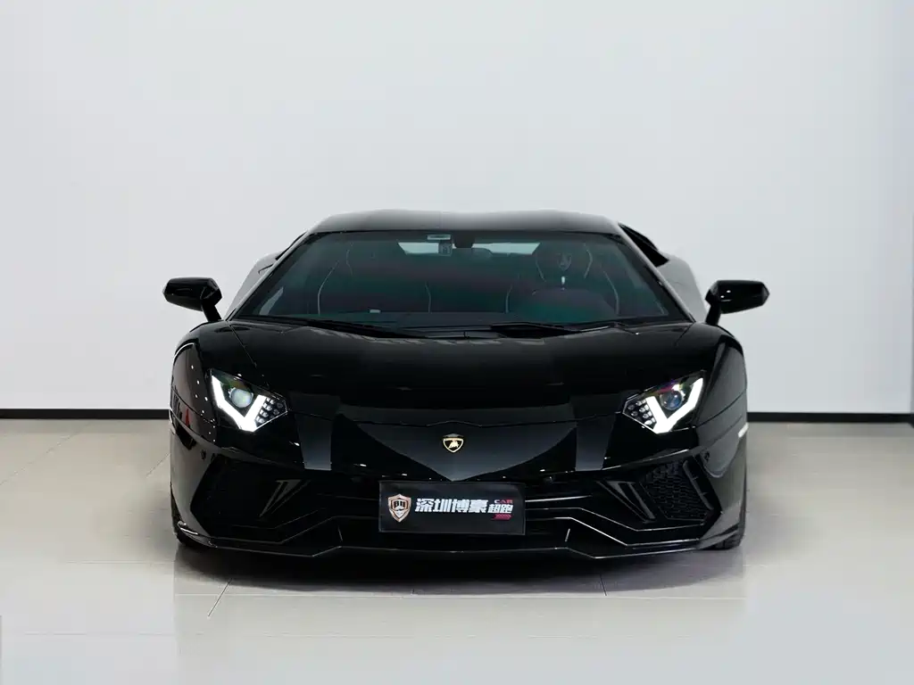 Lamborghini Aventador — фото 3